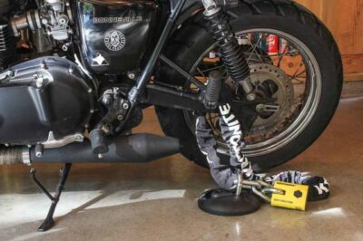 motosiklet guvenlik ekipmanlari motosiklet zincir kilidi