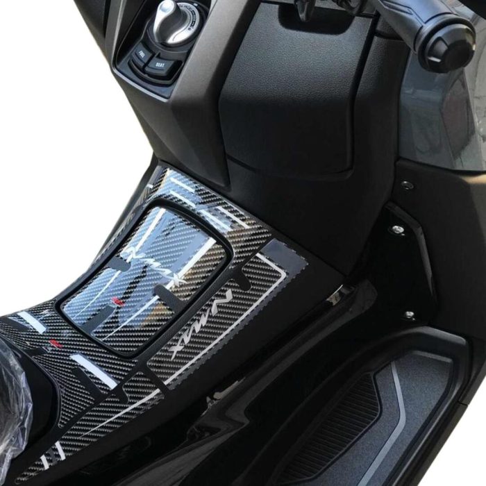 GP Kompozit Yamaha NMAX 125 / 155 2021-2023 Uyumlu Tank Pad Seti - Görsel 3