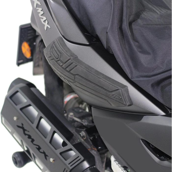 GP Kompozit Yamaha XMAX 2018-2022 Uyumlu Sele Altı Grenaj Koruma Siyah GP19330700101804 - Görsel 4